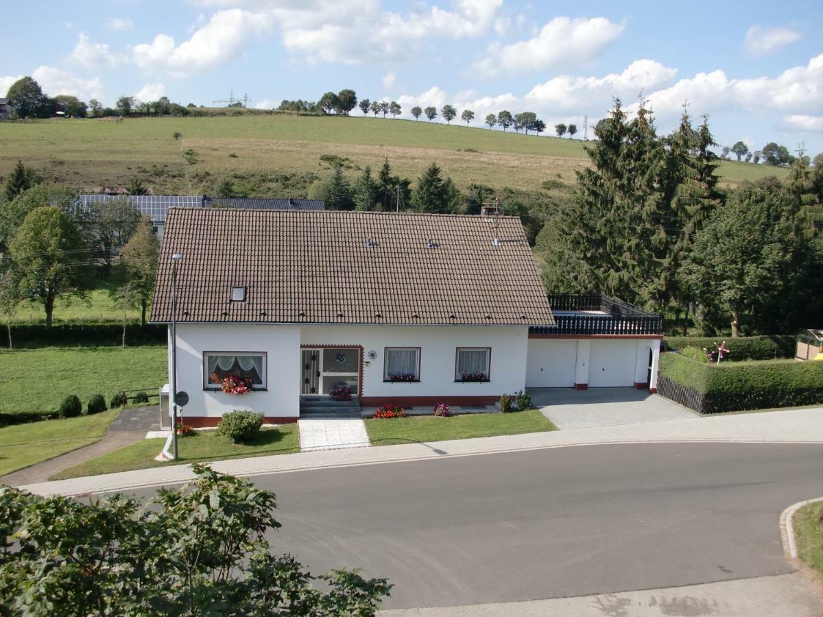 Ferienhaus Margaretha Hallschlag Экстерьер фото